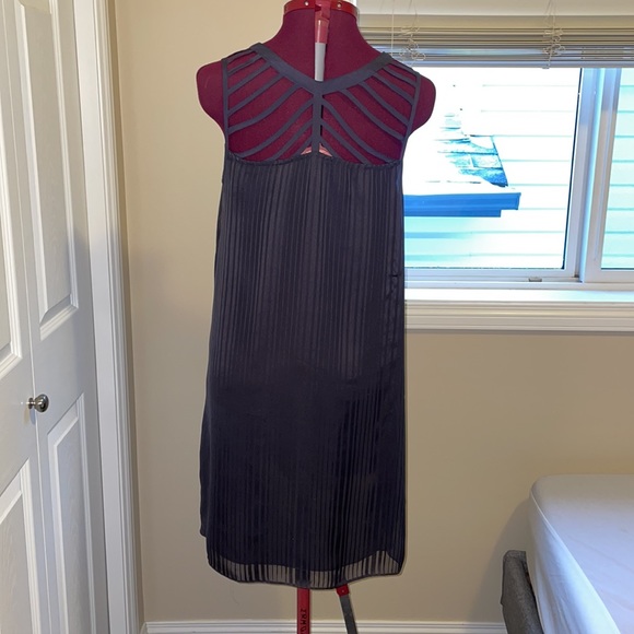 Beautiful semi-formal sz M - Picture 2 of 7